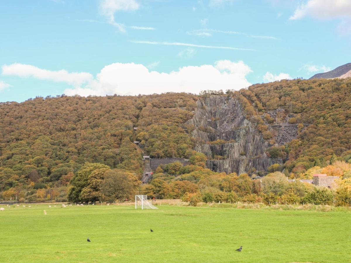 Maesteg - Llanberis 카나번 외부 사진